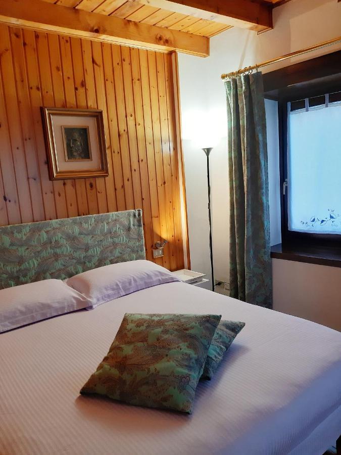 Casa Vacanza Scacco D' Argento Boario Terme Kültér fotó
