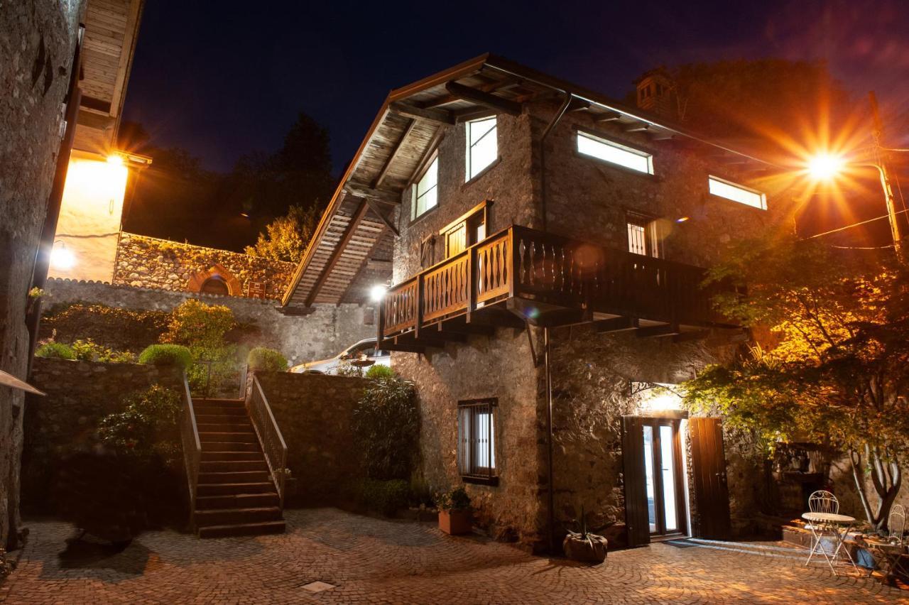 Casa Vacanza Scacco D' Argento Boario Terme Kültér fotó